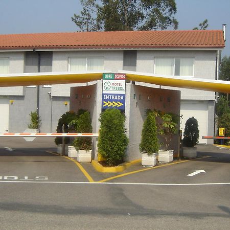 Motel Trebol Tui Exterior photo